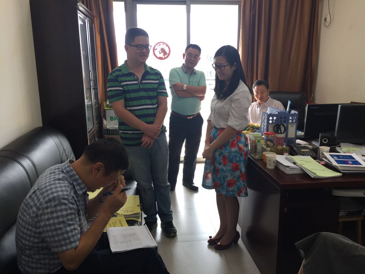 科研教学1.jpg W020210111395290468989.jpg